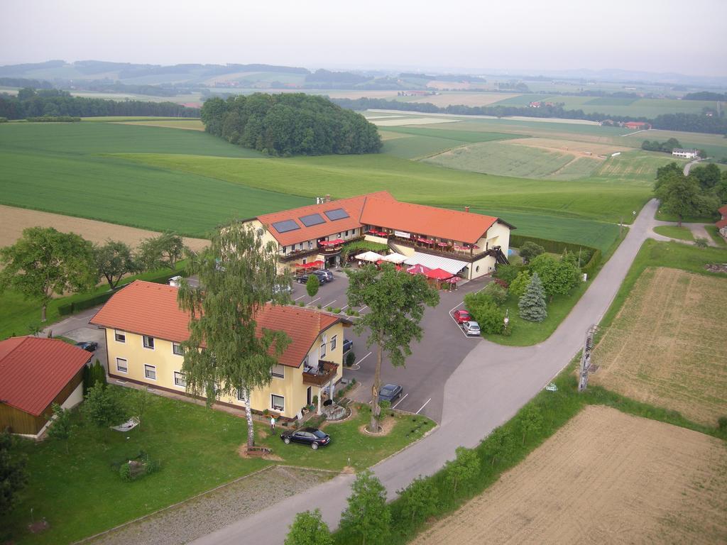 Pension Weinbauer Hofkirchen im Traunkreis エクステリア 写真
